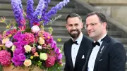 Jens Spahn wird Vater: Kritik an Doppelmoral bei Leihmutterschaft