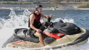 Joe Jonas und Erling Haaland: Promi-Urlaub in Italien mit Liebe und Jetski