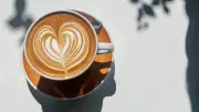 Kaffee auf leeren Magen: Schädlich oder nicht?