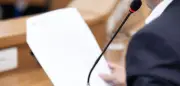 Kanadischer Politiker liest KI-Botschaft im Parlament vor – keiner merkt es