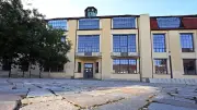Kandinsky-Schüler-Wandbild an Bauhaus-Uni mit Sprühkleber beschädigt