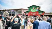 Karls Erlebnis-Dorf in Oberhausen eröffnet: 12.000 Besucher am ersten Tag