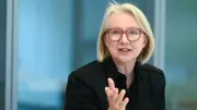 KI-Abhängigkeit: Wirtschaftsweise Schnitzer warnt vor USA und China