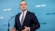 Kirchen gehen auf Spahn los: „Echter Skandal“ wegen Leihmutterschaft