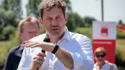 Klingbeil fordert weitere Strukturreformen nach Krankenkassen-Sparpaket