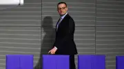 Kommentar: Spahn-Rücktritt – Ende einer Karriere voller Fehler