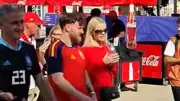 Laura Schmitt und ViscaBarca gemeinsam am VIP-Ausgang in Dallas entdeckt
