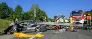 Leitplanke durchbohrt Auto: Zwei Deutsche sterben bei Unfall in Österreich