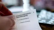 Lesermeinungen zu Krankschreibung ab Tag 1: „Notorische Blaumacher auf Linie bringen“