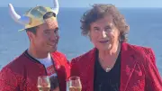 „Mallorca Mallorca“: Lorenz Büffel und Olaf der Flipper singen Duett