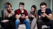 Medienkompetenz: Definition, Dimensionen und Bedeutung für die Gesellschaft