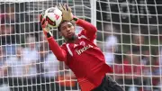 Mental-Trainer und Trapp-Hilfe: Santos‘ Wandel zur Eintracht-Nummer 1