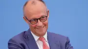 Merz‘ Rhythmusgefühl: Zwischen Ohrfeigen und Revolvergeschenken