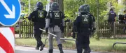Messerangriff in Regensburg: Mann stirbt, Täter in Bankfiliale