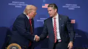 Mitarbeiter des Weißen Hauses wettete auf Trumps Reden – Newsblog