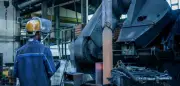 Mittelstand fährt Investitionen drastisch zurück – schlechtester Wert seit 1995