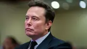 Musk über Fusion von Tesla und SpaceX: „Immer mehr Überschneidungen“