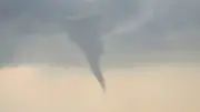 Mutmaßlicher Tornado verwüstet Glückstadt – Schäden in Millionenhöhe