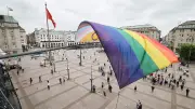 Nach Anschlag in Berlin: Hamburger CSD mit Trauerflor und neuen Maßnahmen