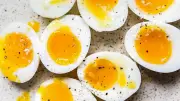 Natural Wegovy: Hype um Eier und Öl zum Abnehmen – hält er, was er verspricht?