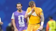 Pickfords Spickzettel: Messi und Argentinier lachen über Englands Keeper