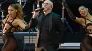 Pitbull-Konzert in Düsseldorf: Glatzenalarm mit tausenden Doppelgängern