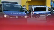 Polizei schießt auf bewaffneten Mann vor Netto in Dresden – Verdächtiger verletzt