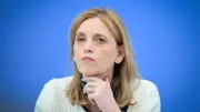 Prien zu Leihmutterschaft: „Das muss unendlich schwer sein“