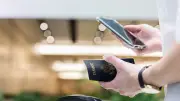 Prozess um gelöschtes Smartphone: US-Bürger wehrt sich gegen Vorwürfe
