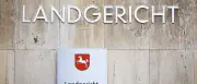 Prozessauftakt: MHH-Arzt weist Tötungsvorwürfe zurück