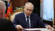 Putin lehnt Friedensgespräche ab: Eskalation und neue Angriffe auf russische Raffinerien