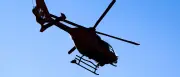 Radfahrer kracht in Königs Wusterhausen gegen parkendes Auto – Hubschrauber im Einsatz