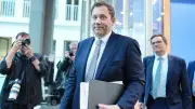 Ratingagenturen warnen vor Risiken von Klingbeils Schuldenkurs