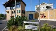 Razzia in JVA Rheinbach: Drogen und Waffe bei Bediensteten gefunden