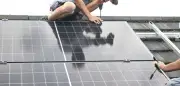 Reiche lenkt ein: Übergangszahlung für kleine Solaranlagen ab 2027