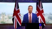 Riskantes Manöver: Nigel Farage legt Parlamentsmandat nieder