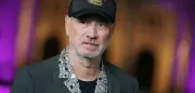 Roland Emmerich plant KI-Film über Autorennen zwischen Menschen und Aliens