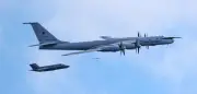 Russischer Aufklärer wirft Sonarbojen nahe britischem Flugzeugträger ab