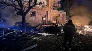 Russland feuert über 20 ballistische Raketen auf Kiew – Sieben Verletzte