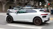 Schlafende Fahrgäste legen Robotaxis lahm: Feuerwehreinsätze häufen sich
