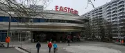Schmuckraub im Eastgate: Polizei sucht mit Fahndungsfoto nach Täter