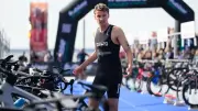 Schuhdiebstahl bei DM-Triathlon: Athlet läuft barfuß
