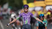 Schweizer Schmid gewinnt 13. Tour-Etappe – Lipowitz fällt zurück