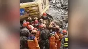 Schwerer Erdrutsch nach Starkregen in China: Häuser verschüttet