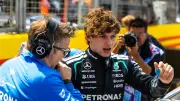 Silverstone-Qualifying: Antonelli auf Pole, Verstappen schimpft