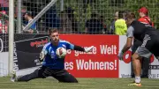 Spektakuläre Torwart-Wende bei Energie Cottbus? Wollitz lässt Optionen offen