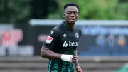 Spezial-Schiene für 96-Maschine Bundu: Damit er spielen kann