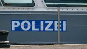 Sportboot kentert in Mainzer Jachthafen – Öl läuft aus