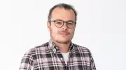 Stefan Schlagenhaufer: Chefreporter Politik mit ungewöhnlichen Geschichten