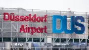 Störung am Düsseldorfer Flughafen: Passagiere im Skytrain gefangen